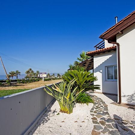 G&E Beach Apartments Polis Esterno foto
