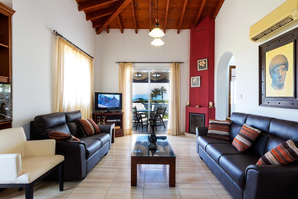 G&E Beach Apartments Polis Esterno foto